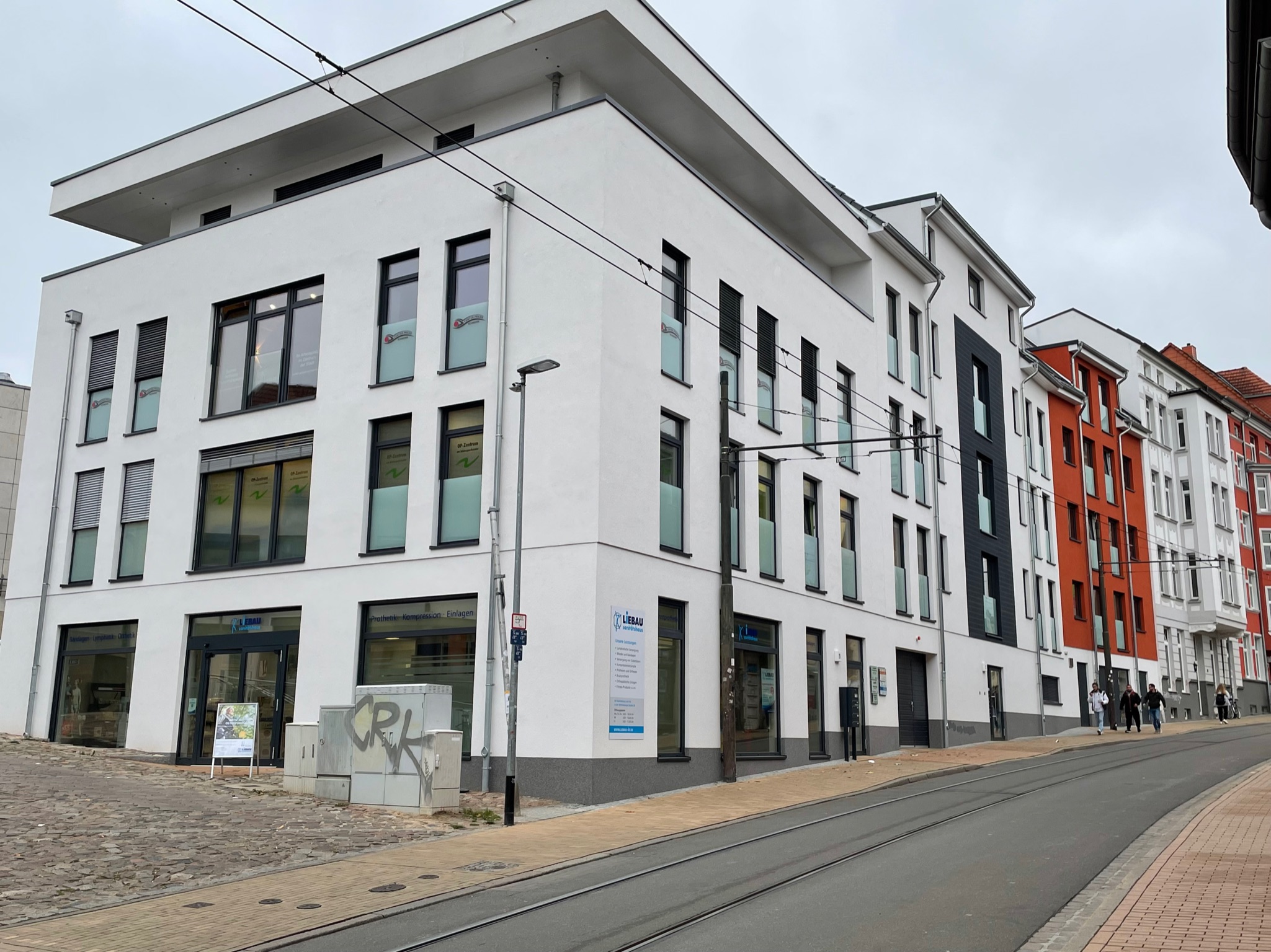 Immeuble collectif de logements construit en bois massif HBE par COMABOIS.